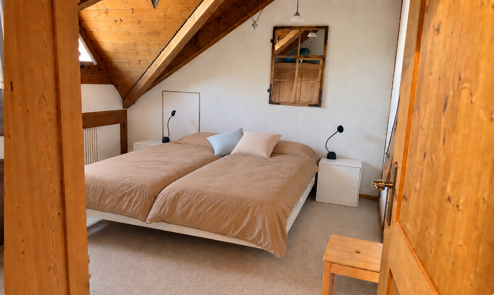 Kinderzimmer mit Doppelbett